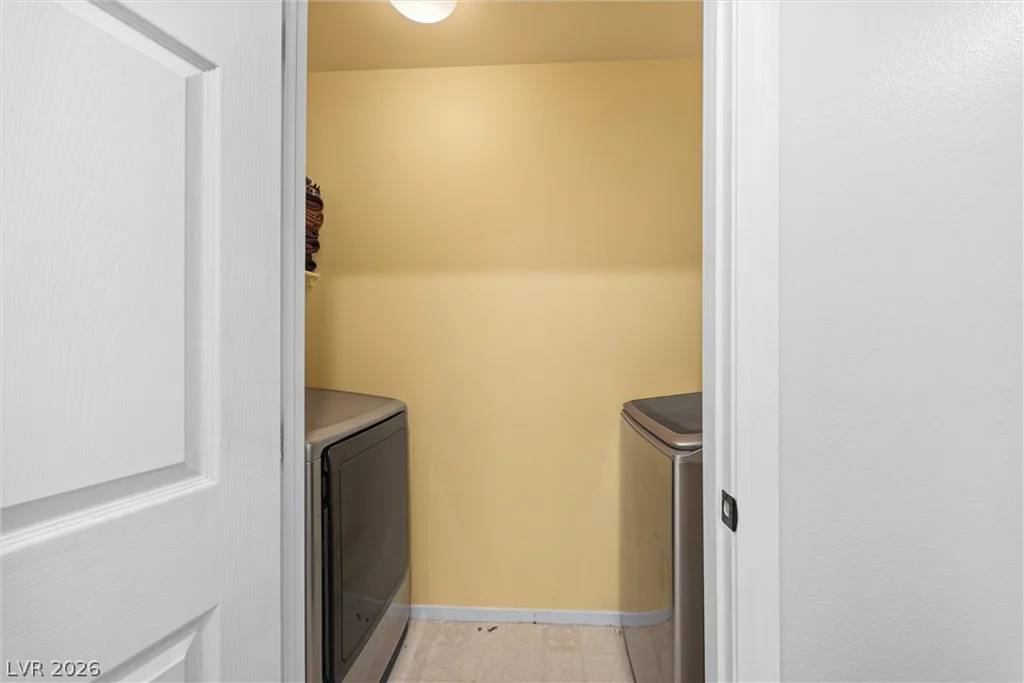 7484 Butterton, Las Vegas, NV 89139