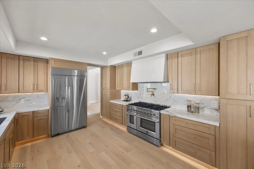 8024 Shorecrest, Las Vegas, NV 89128