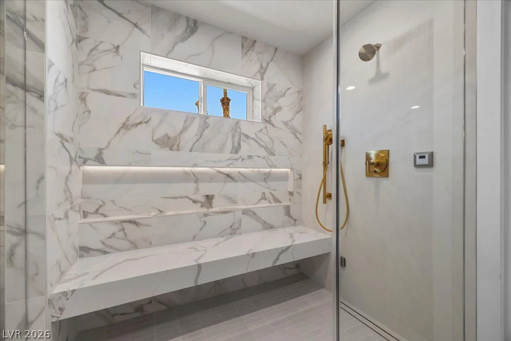 8024 Shorecrest, Las Vegas, NV 89128