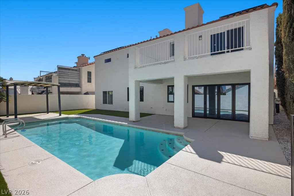 8024 Shorecrest, Las Vegas, NV 89128