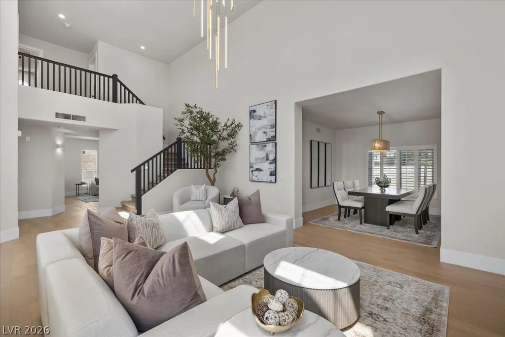 8024 Shorecrest, Las Vegas, NV 89128