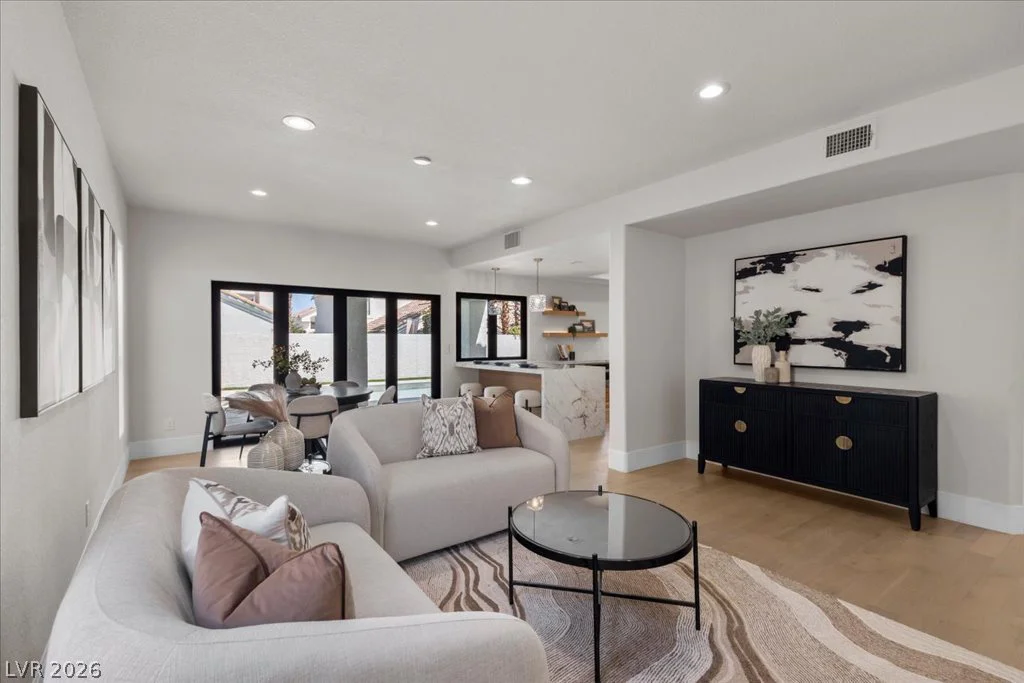 8024 Shorecrest, Las Vegas, NV 89128