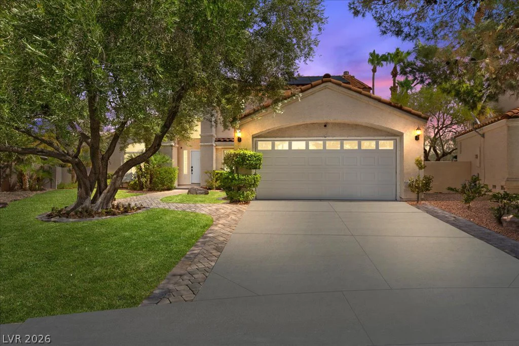 2000 Silverton, Henderson, NV 89074