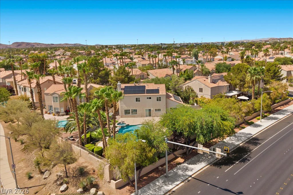 2000 Silverton, Henderson, NV 89074
