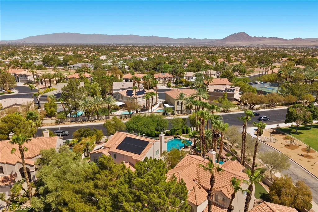 2000 Silverton, Henderson, NV 89074