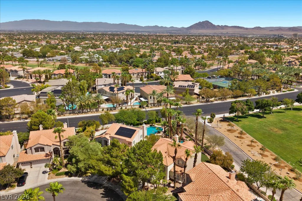 2000 Silverton, Henderson, NV 89074