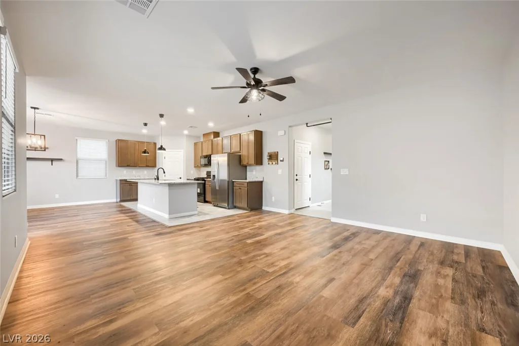 845 Riverlawn, Las Vegas, NV 89138