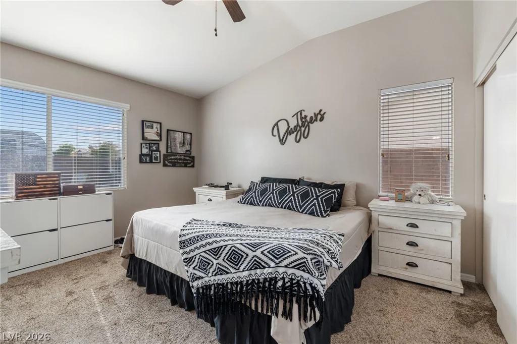 330 Desert Knolls, Henderson, NV 89014
