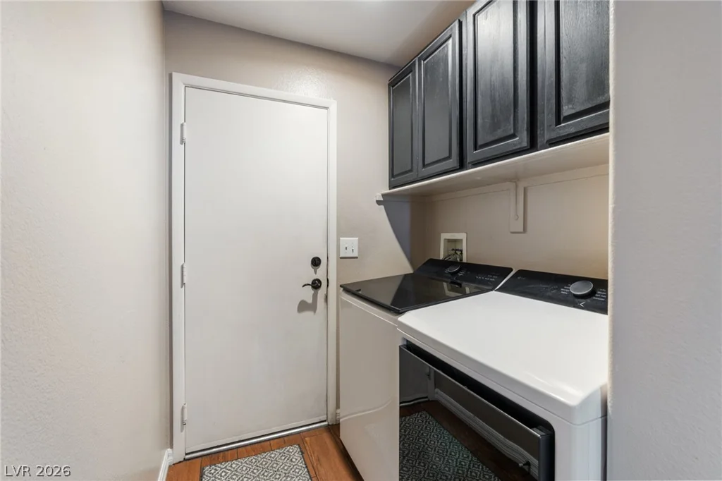 330 Desert Knolls, Henderson, NV 89014