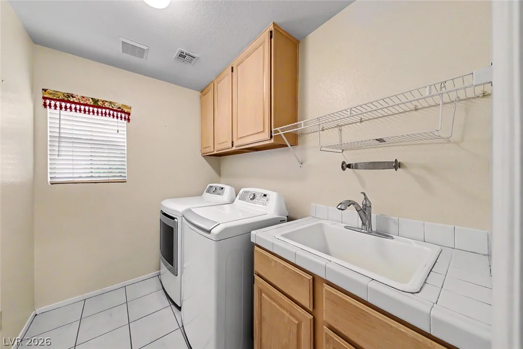 7628 Belmondo, Las Vegas, NV 89128