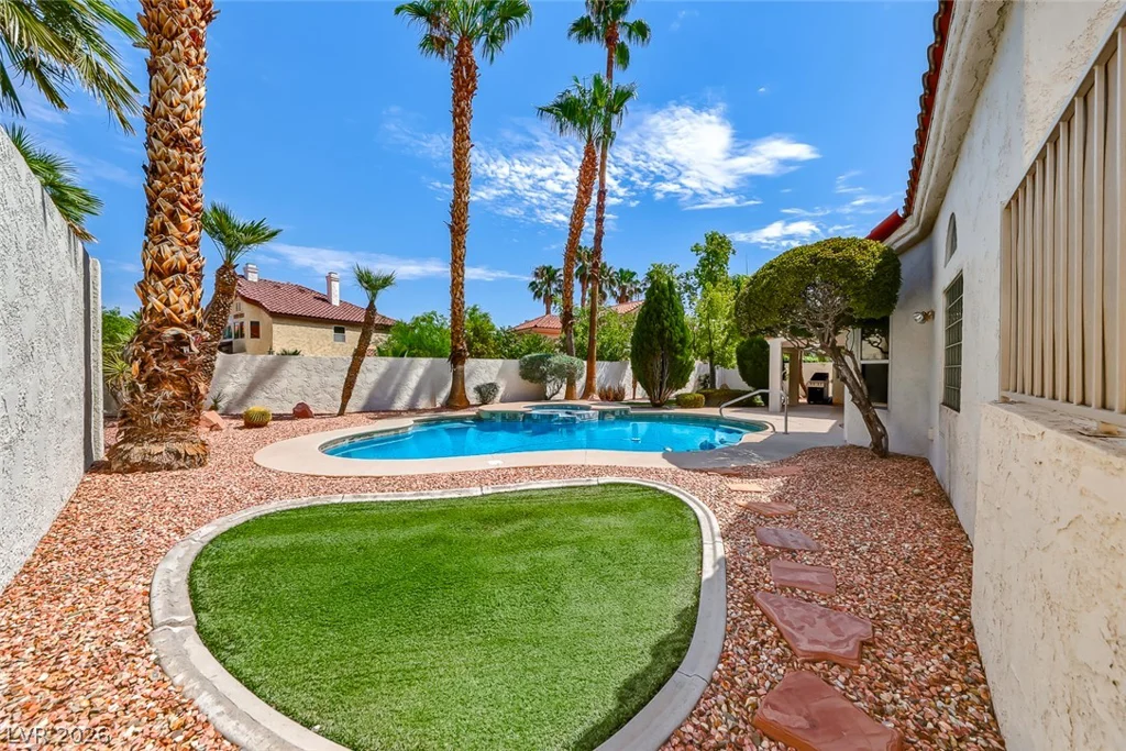 7628 Belmondo, Las Vegas, NV 89128