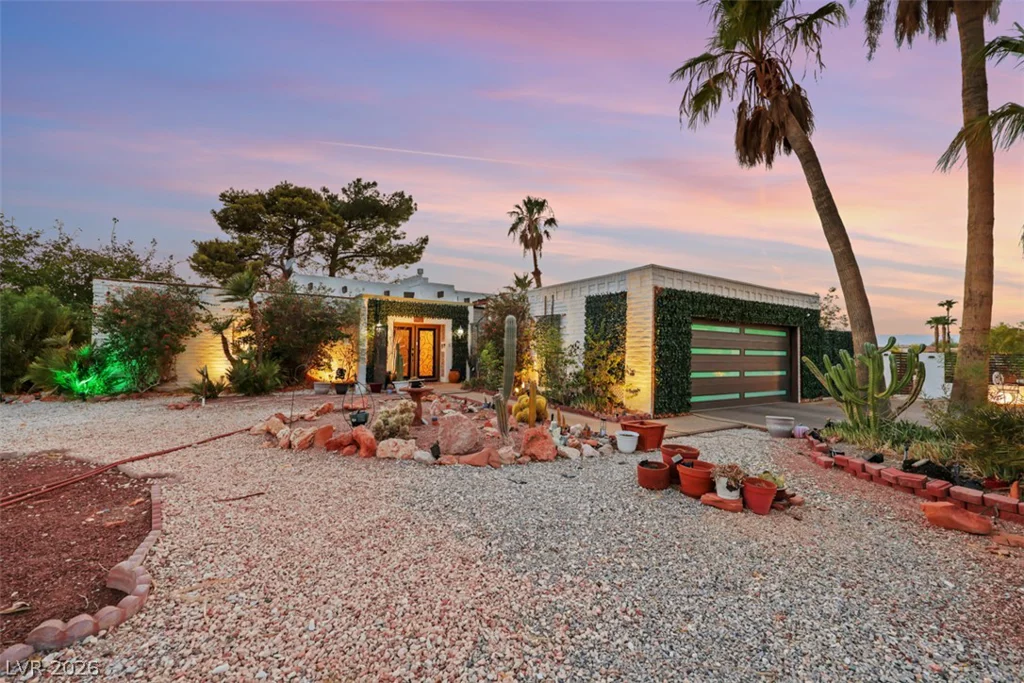 6744 Mountridge, Las Vegas, NV 89110