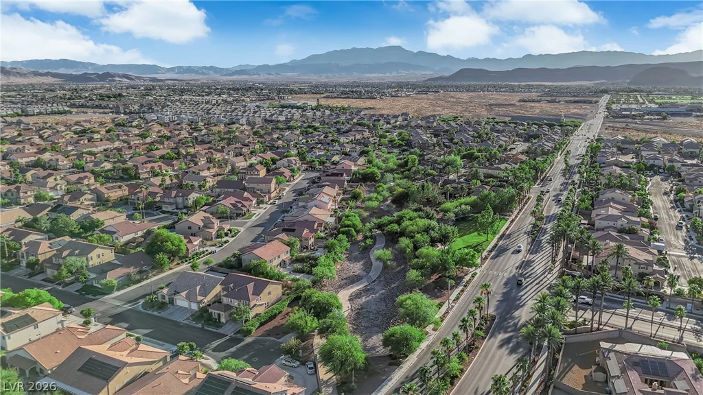 7364 Brushwood Peak, Las Vegas, NV 89113
