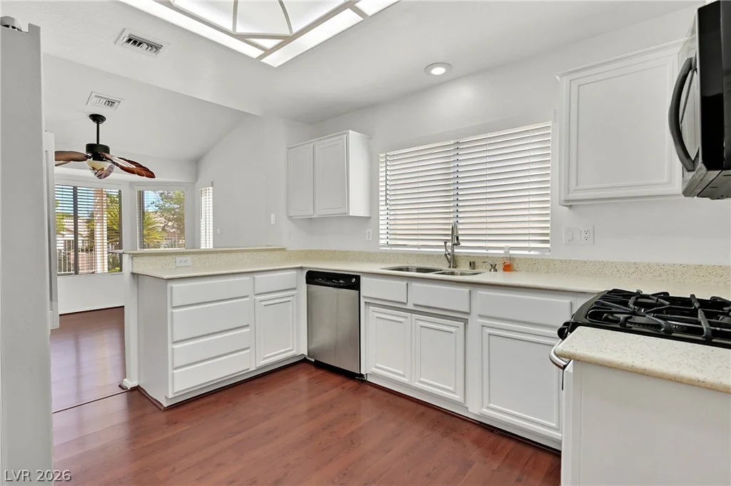 2708 Youngdale, Las Vegas, NV 89134