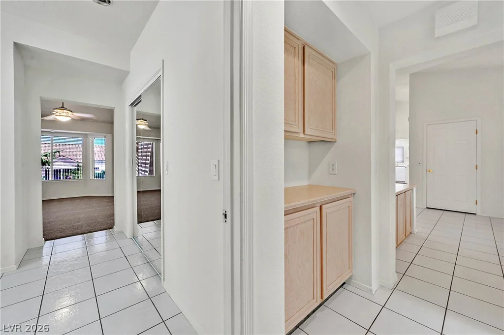 2708 Youngdale, Las Vegas, NV 89134