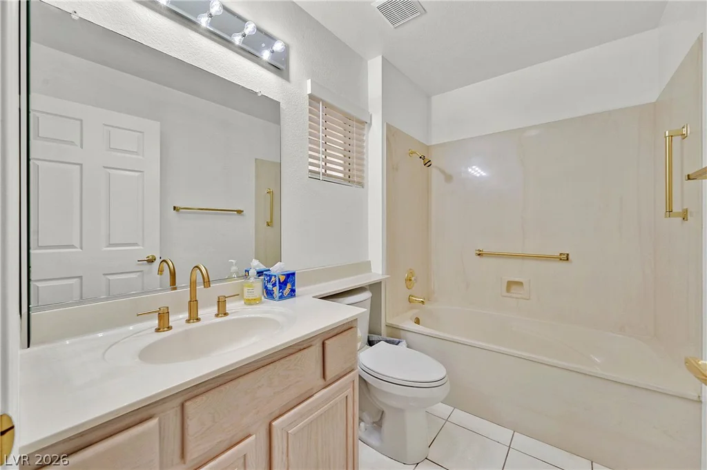 2708 Youngdale, Las Vegas, NV 89134