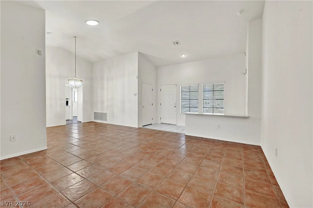 2708 Youngdale, Las Vegas, NV 89134