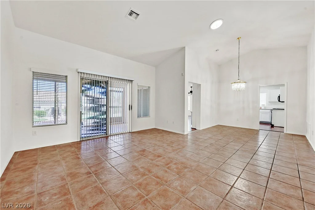 2708 Youngdale, Las Vegas, NV 89134