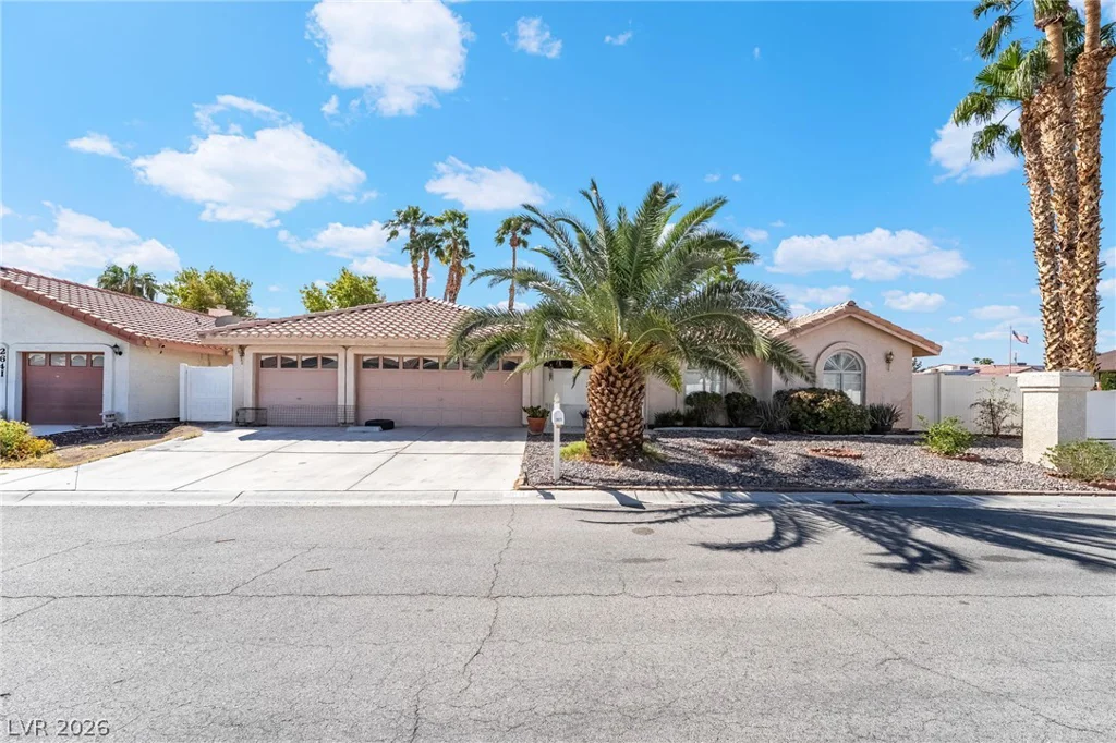 2621 Batelli, Las Vegas, NV 89121