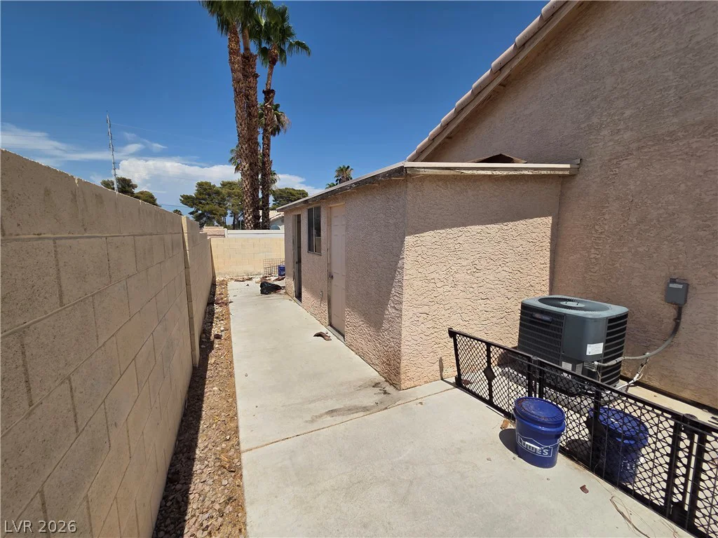 2621 Batelli, Las Vegas, NV 89121