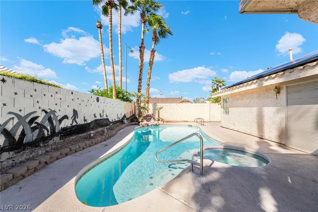 2621 Batelli, Las Vegas, NV 89121