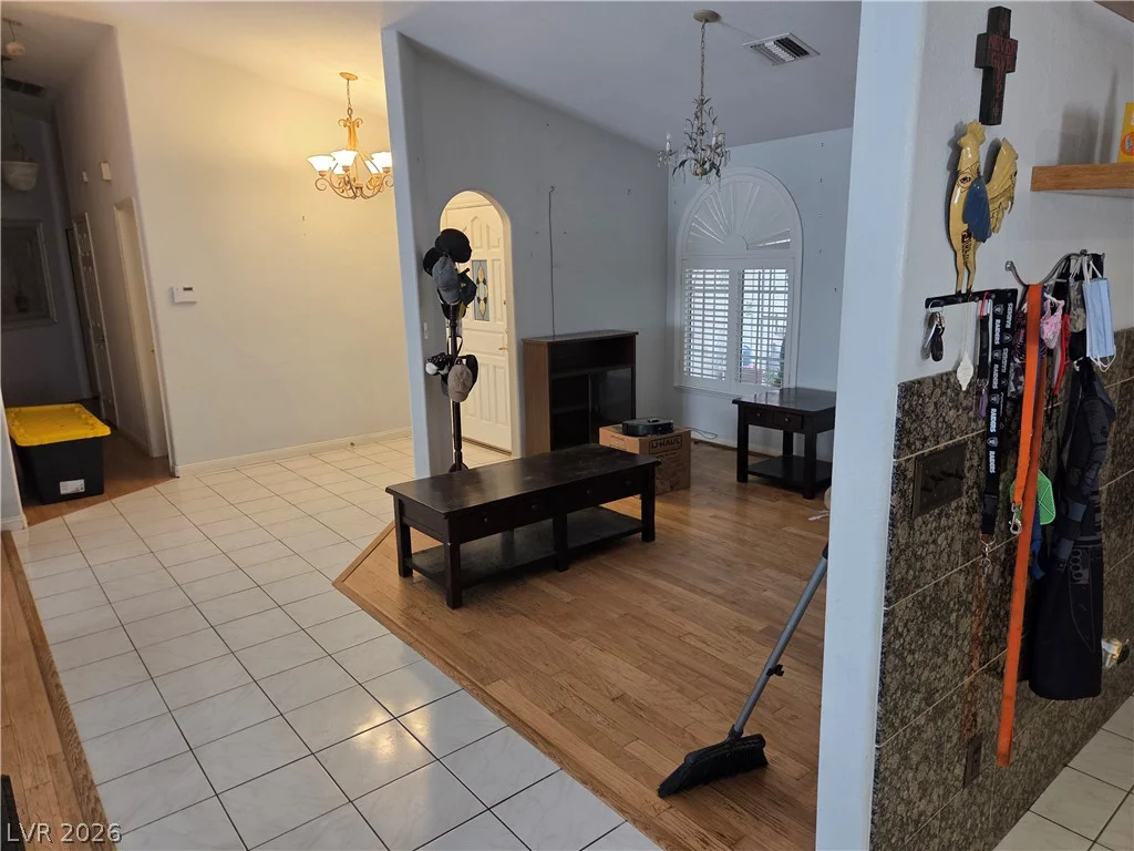 2621 Batelli, Las Vegas, NV 89121