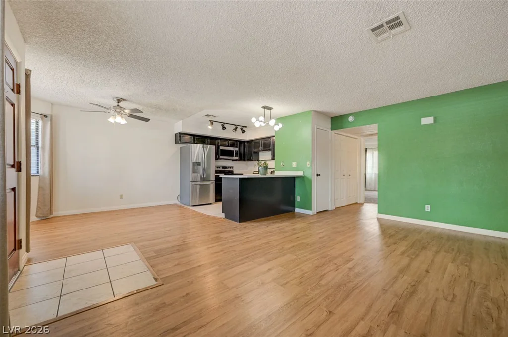 1101 Falconhead, Las Vegas, NV 89128