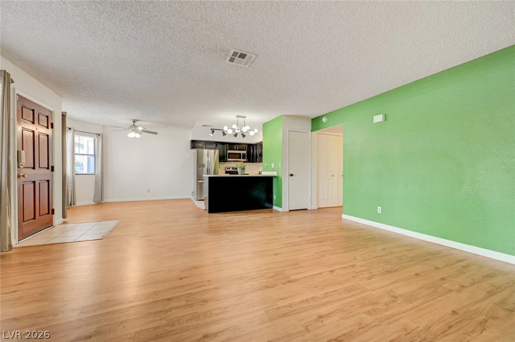 1101 Falconhead, Las Vegas, NV 89128
