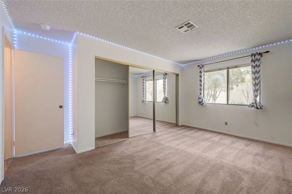 1101 Falconhead, Las Vegas, NV 89128