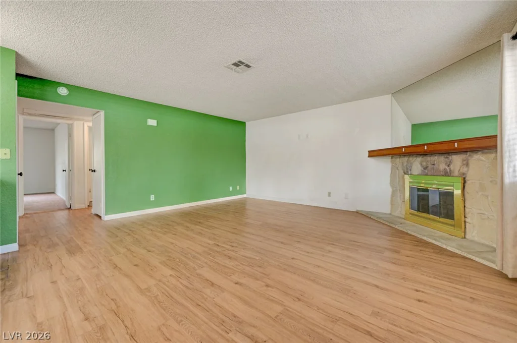 1101 Falconhead, Las Vegas, NV 89128