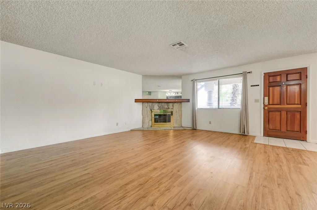 1101 Falconhead, Las Vegas, NV 89128