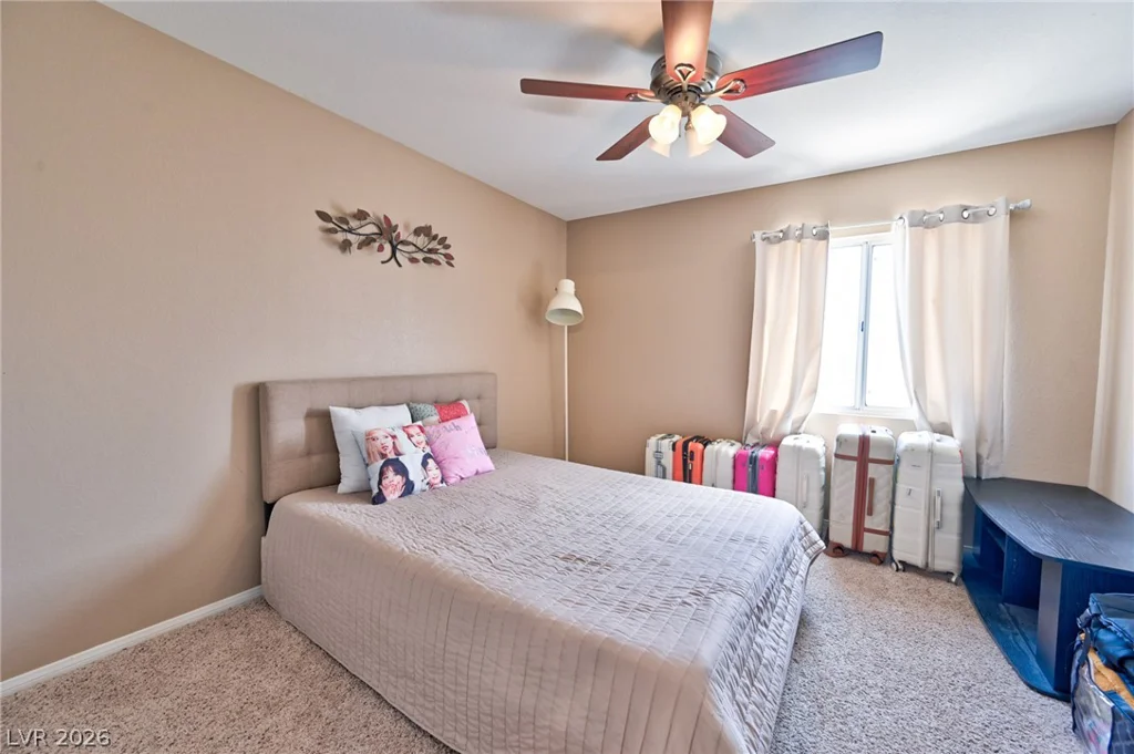 4925 Whisper Lake, Las Vegas, NV 89131