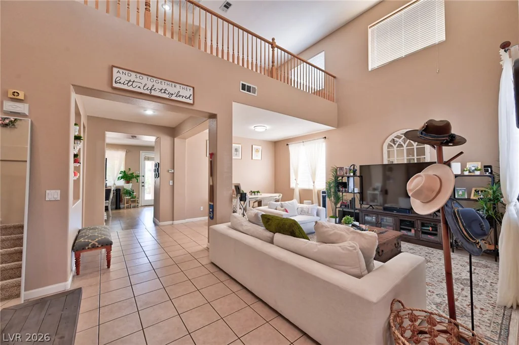 4925 Whisper Lake, Las Vegas, NV 89131