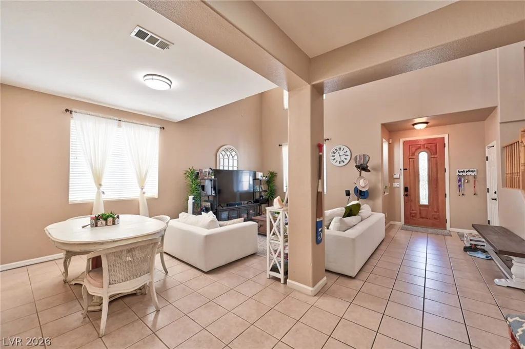 4925 Whisper Lake, Las Vegas, NV 89131