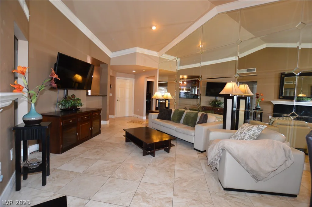 210 Flamingo, Las Vegas, NV 89169