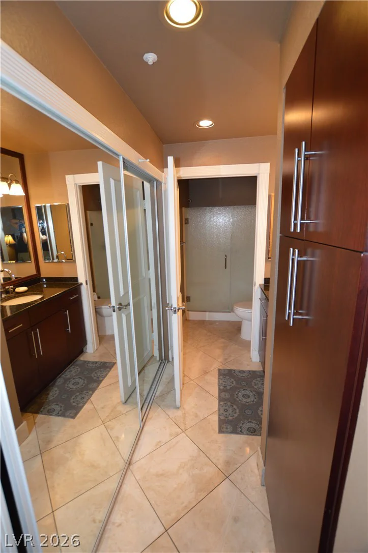 210 Flamingo, Las Vegas, NV 89169