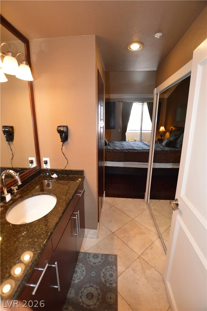 210 Flamingo, Las Vegas, NV 89169