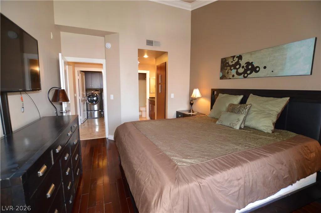 210 Flamingo, Las Vegas, NV 89169