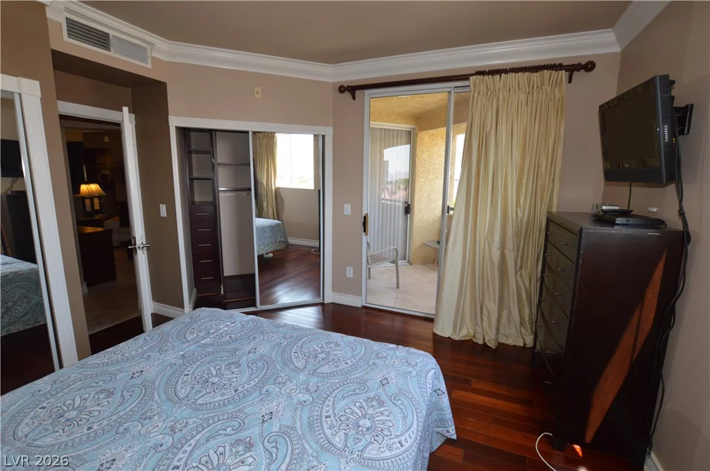210 Flamingo, Las Vegas, NV 89169