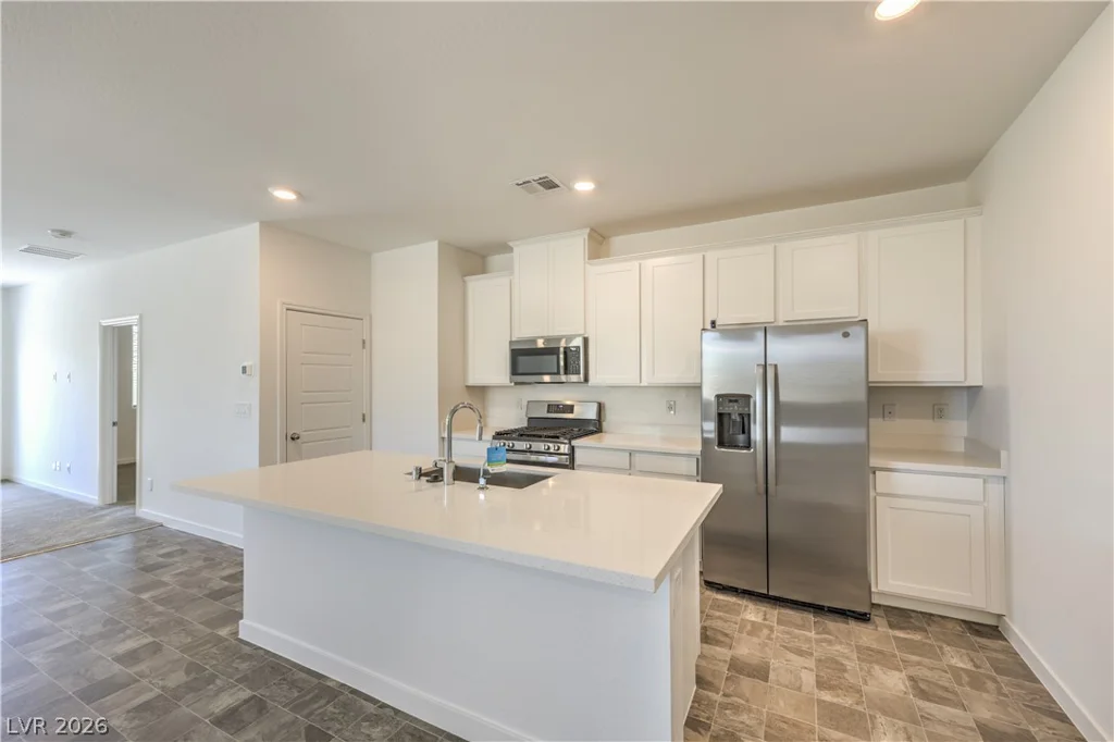5722 Old Pine, North Las Vegas, NV 89081