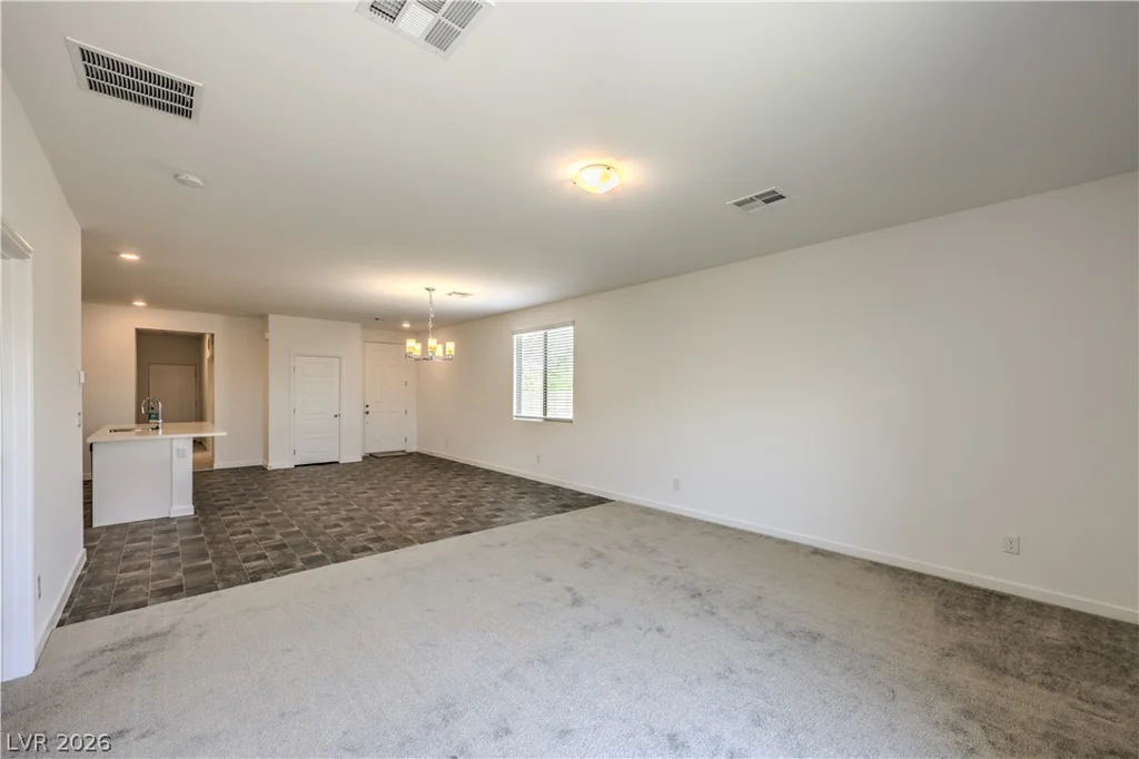 5722 Old Pine, North Las Vegas, NV 89081