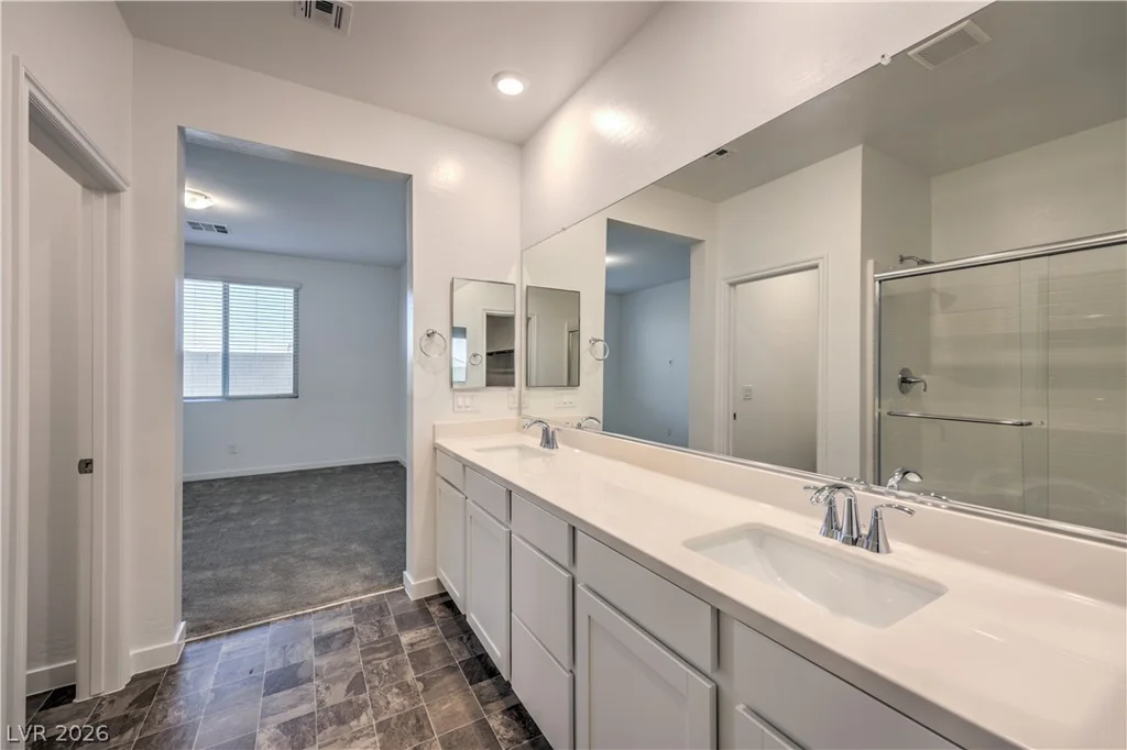 5722 Old Pine, North Las Vegas, NV 89081