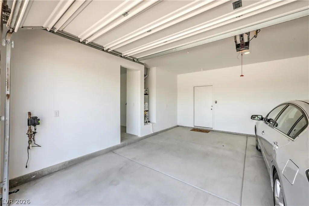5722 Old Pine, North Las Vegas, NV 89081
