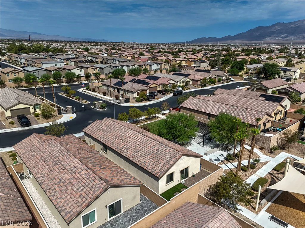 5722 Old Pine, North Las Vegas, NV 89081