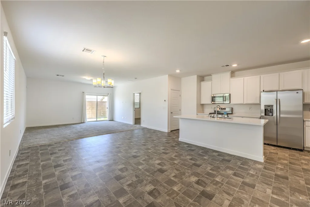 5722 Old Pine, North Las Vegas, NV 89081