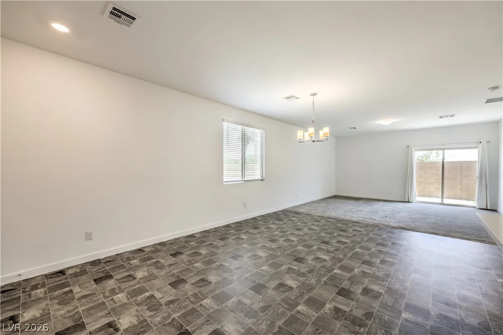 5722 Old Pine, North Las Vegas, NV 89081