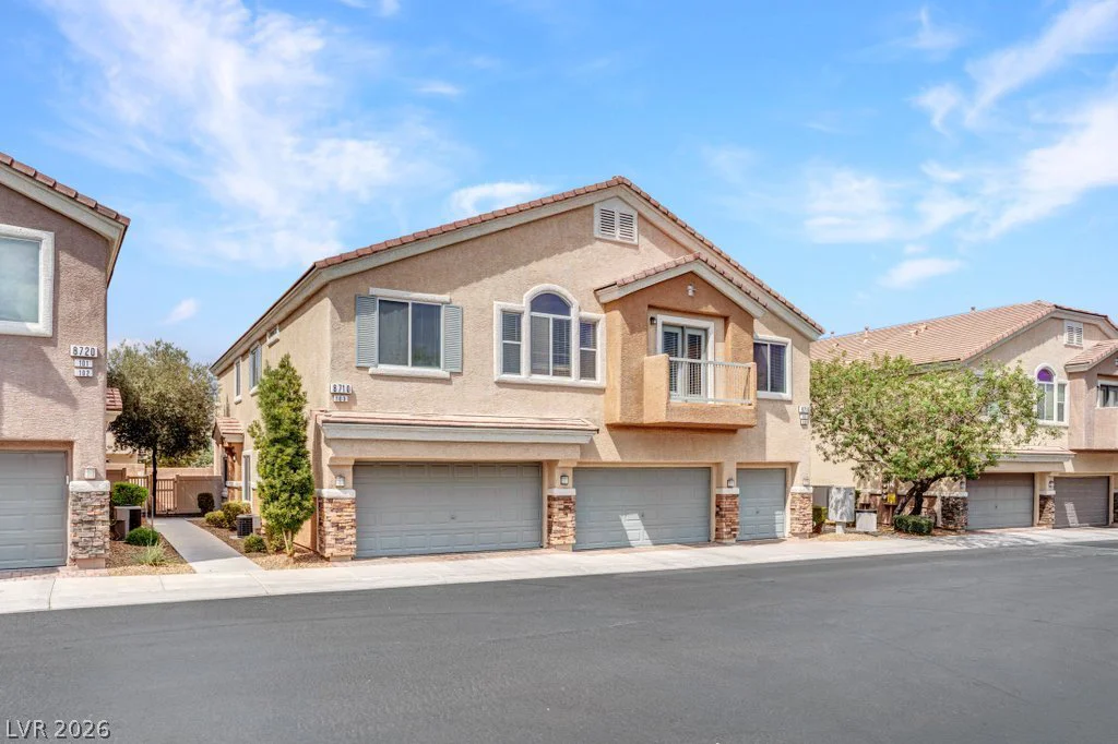 8710 Horizon Wind, Las Vegas, NV 89178