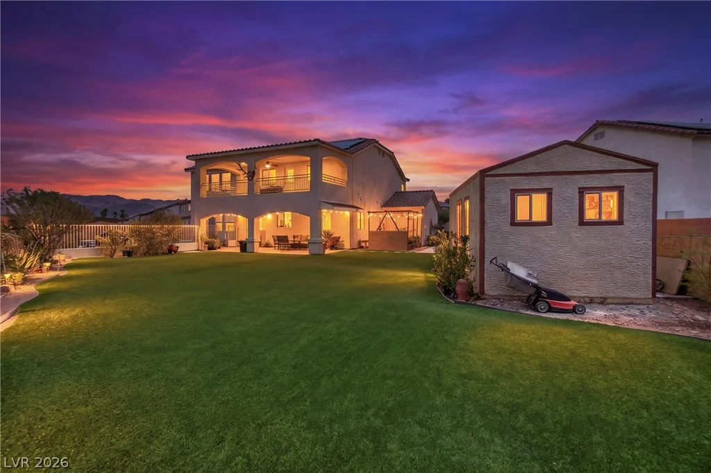 1035 Devon Lake, Las Vegas, NV 89110