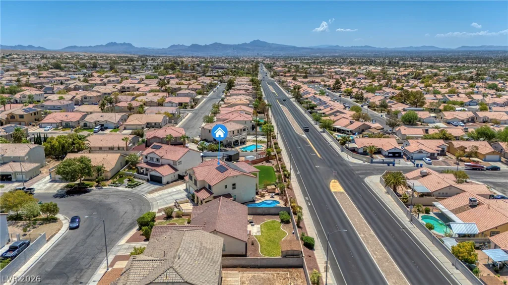 1035 Devon Lake, Las Vegas, NV 89110