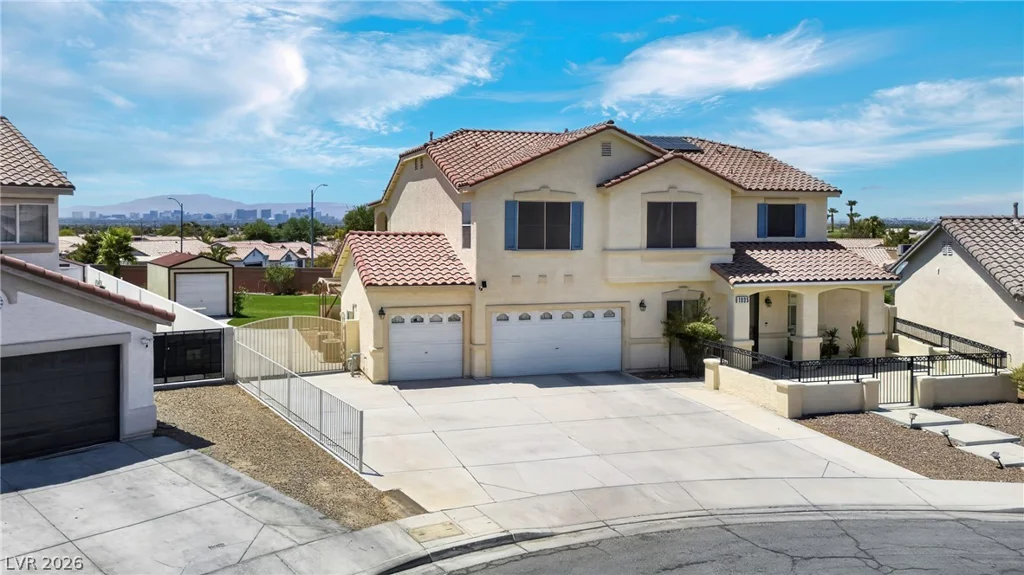 1035 Devon Lake, Las Vegas, NV 89110